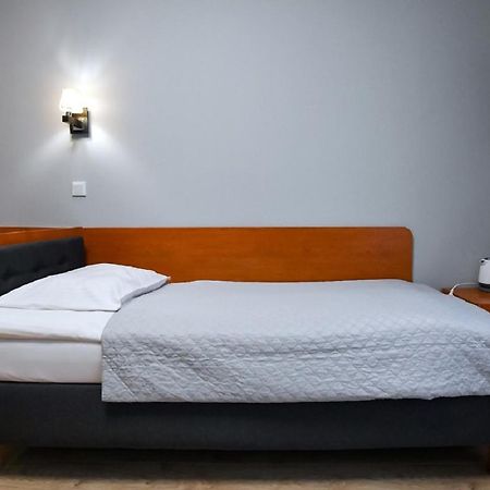 Bed and Breakfast Fotex Ząbki Esterno foto