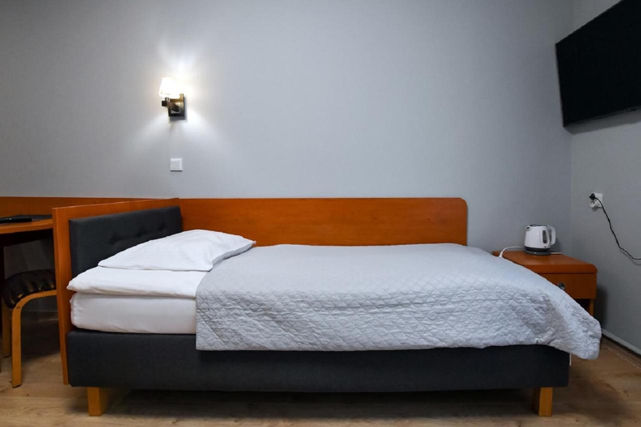 Bed and Breakfast Fotex Ząbki Esterno foto