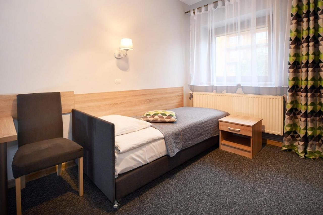 Bed and Breakfast Fotex Ząbki Esterno foto